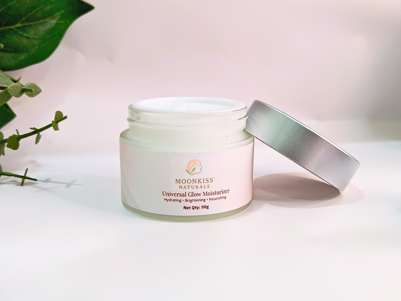 UNIVERSAL GLOW MOISTURIZER
